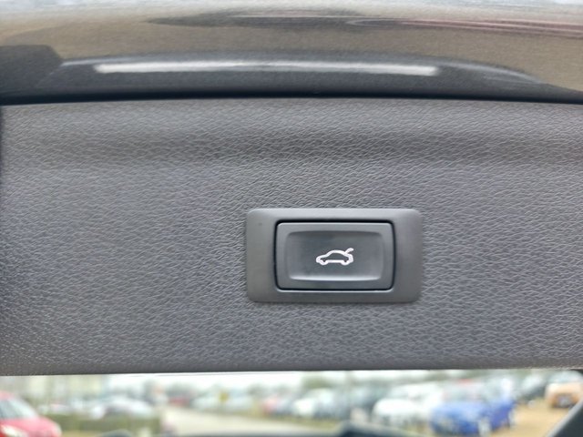 2017 AUDI Q3 2.0 TDI Black Edition SUV 5dr Diesel Manual quattro Euro 6 (s/s) (150 ps) - Photo 9