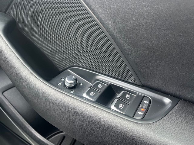 2018 AUDI A3 1.5 TFSI CoD Black Edition Saloon 4dr Petrol Manual Euro 6 (s/s) (150 ps) - Photo 12