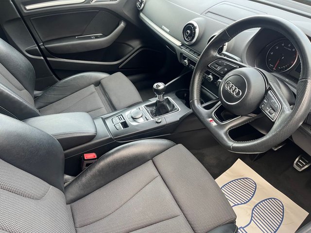 2018 AUDI A3 1.5 TFSI CoD Black Edition Saloon 4dr Petrol Manual Euro 6 (s/s) (150 ps) - Photo 3