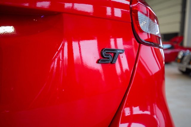 2015 Ford Focus 2L St-2 5dr - Photo 12