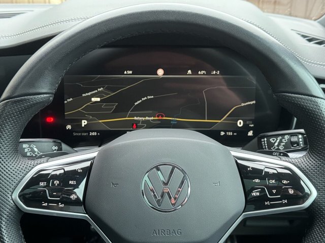 2023 VOLKSWAGEN TOUAREG 3.0 TDI V6 R-Line Tech Plus SUV 5dr Diesel Tiptronic 4Motion Euro 6 (s/s) (286 ps) - Photo 12