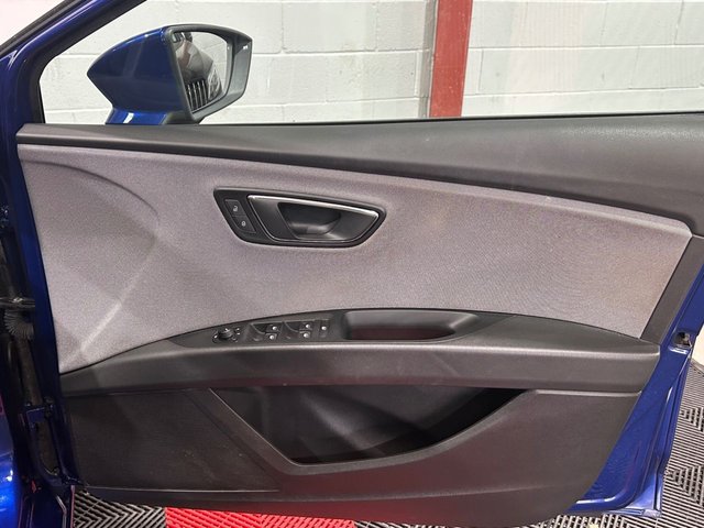 2018 SEAT LEON 1.6 TDI SE Technology ST 5dr Diesel DSG Euro 6 (s/s) (115 ps) - Photo 8