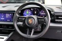 USED 2025 74 PORSCHE MACAN 100kWh 5 DOOR MAXTONBODYKIT PANO 22"s BOSE HTDWHL