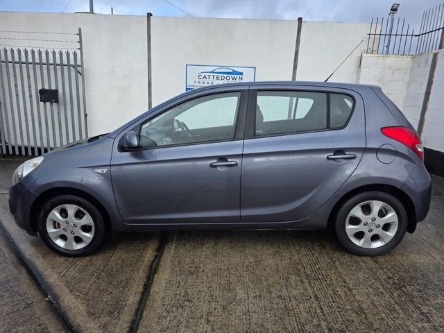 2010 Hyundai I20 1.4L Comfort 5dr - Photo 2