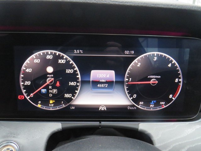2019 MERCEDES-BENZ CLS CLASS 2.9 CLS350d AMG Line (Premium Plus) Coupe 4dr Diesel G-Tronic 4MATIC Euro 6 (s/s) (286 ps) - Photo 11