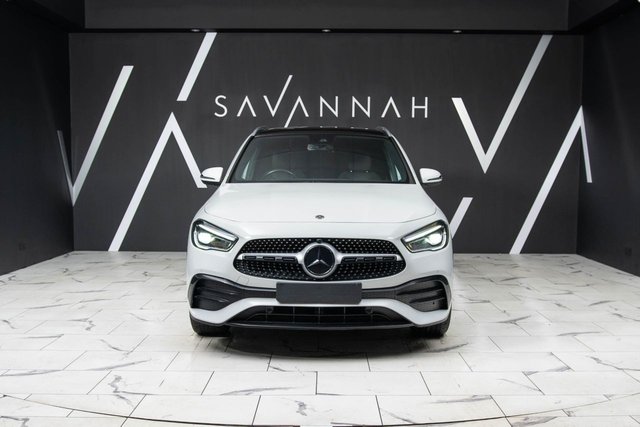 2021 Mercedes-Benz GLA - Photo 2