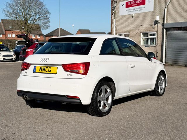 2018 AUDI A1 - Photo 12