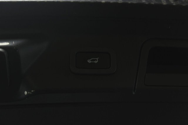 2021 Land Rover RANGE ROVER VELAR - Photo 11