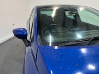 USED 2018 18 RENAULT CLIO 0.9 TCe Signature Nav Hatchback 5dr Petrol Manual Euro 6 (s/s) (90 ps) 2 keys, pan roof, reverse cam, NAV