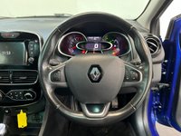 USED 2018 18 RENAULT CLIO 0.9 TCe Signature Nav Hatchback 5dr Petrol Manual Euro 6 (s/s) (90 ps) 2 keys, pan roof, reverse cam, NAV