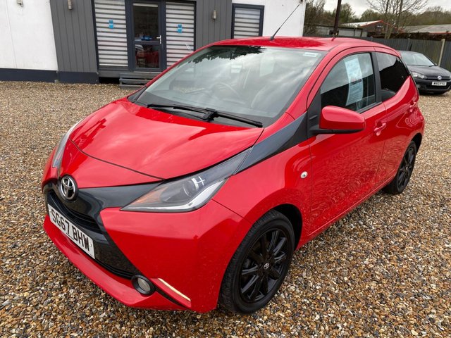2017 Toyota Aygo 1L X-Style 5dr - Photo 9
