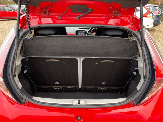 2017 Toyota Aygo 1L X-Style 5dr - Photo 10