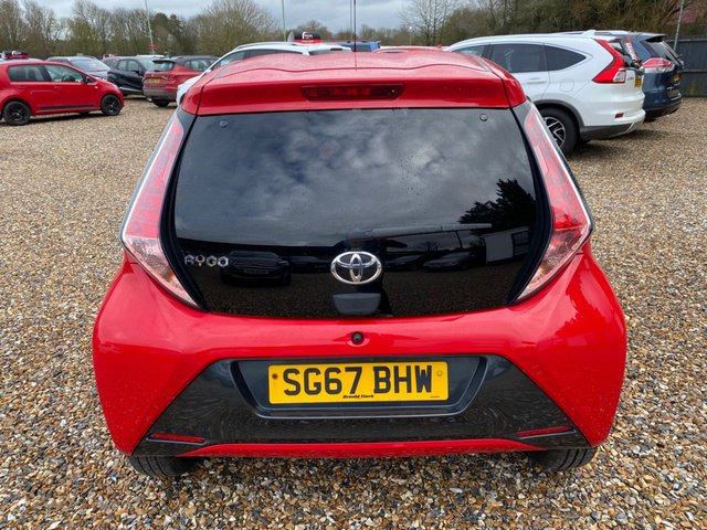 2017 Toyota Aygo 1L X-Style 5dr - Photo 6