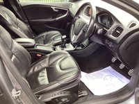 USED 2019 19 VOLVO V40 2.0 T2 R-Design Edition Hatchback 5dr Petrol Manual Euro 6 (s/s) (122 ps) The AA has fully inspected this vehicle