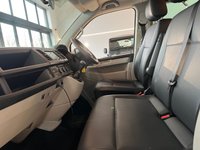 USED 2019 19 VOLKSWAGEN TRANSPORTER SHUTTLE 2.0 TDI SE Minibus Double Cab 5dr Diesel Manual FWD LWB Euro 6 (s/s) (102 ps) 
