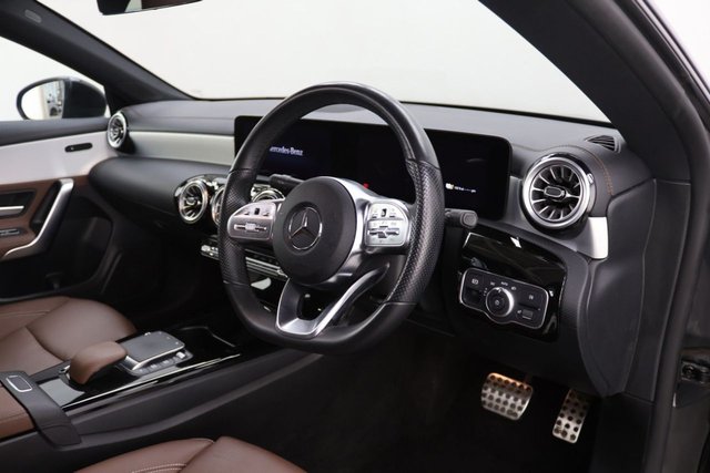 2022 Mercedes-Benz Cla Class 1.3L Amg Line Night Edition 4dr - Photo 12