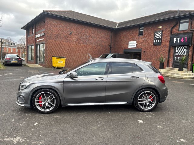 2016 MERCEDES-BENZ GLA 45 - Photo 4