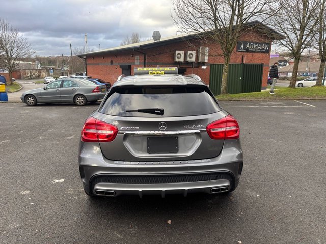 2016 MERCEDES-BENZ GLA 45 - Photo 6