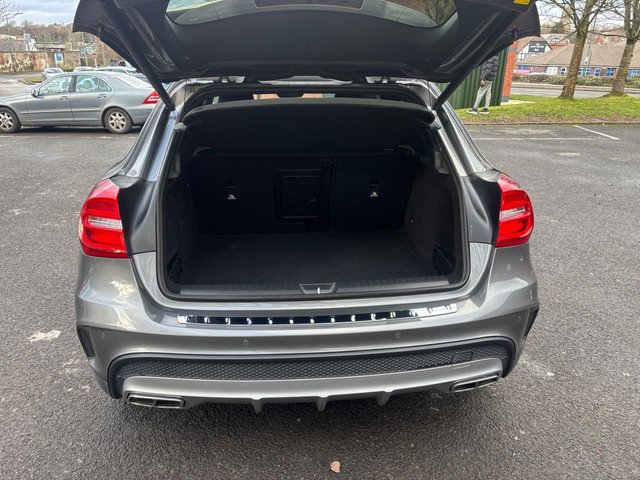 2016 MERCEDES-BENZ GLA 45 - Photo 11