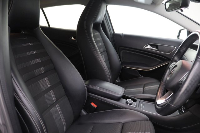 2019 Mercedes-Benz Gla Class 1.6L Urban Edition 5dr - Photo 11