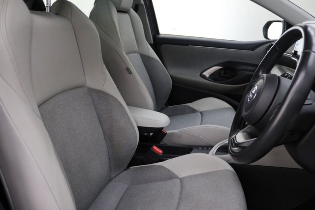 2021 Toyota Yaris 1.5L Excel 5dr - Photo 11