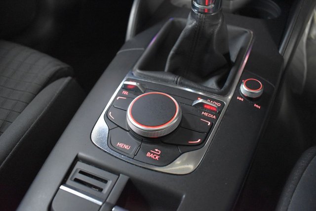 2014 AUDI A3 - Photo 10