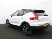 USED 2020 70 VOLVO XC40 2.0 B4 MHEV R-Design SUV 5dr Petrol Hybrid Auto AWD Euro 6 (s/s) (197 ps) 1 OWNER | ACTIVE INFO DISPLAY