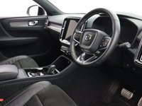 USED 2020 70 VOLVO XC40 2.0 B4 MHEV R-Design SUV 5dr Petrol Hybrid Auto AWD Euro 6 (s/s) (197 ps) 1 OWNER | ACTIVE INFO DISPLAY