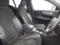 USED 2020 70 VOLVO XC40 2.0 B4 MHEV R-Design SUV 5dr Petrol Hybrid Auto AWD Euro 6 (s/s) (197 ps) 1 OWNER | ACTIVE INFO DISPLAY