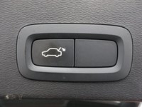 USED 2020 70 VOLVO XC40 2.0 B4 MHEV R-Design SUV 5dr Petrol Hybrid Auto AWD Euro 6 (s/s) (197 ps) 1 OWNER | ACTIVE INFO DISPLAY