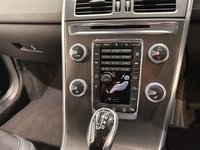 USED 2015 15 VOLVO XC60 2.0 D4 SE Nav SUV 5dr Diesel Geartronic Euro 6 (s/s) (181 ps) XC 60 D4 SE NAV Geartronic Euro extremely well cared for and maintained
