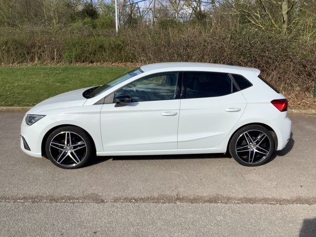 2019 SEAT IBIZA - Photo 2