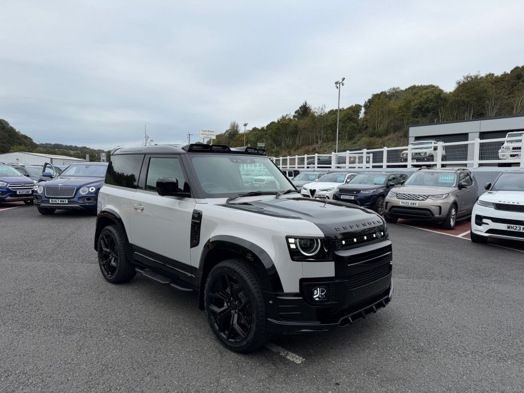 LAND ROVER DEFENDER 90 D250 HARD TOP S Wide Track Commercial JUMP SEAT MHEV 3.0 Diesel