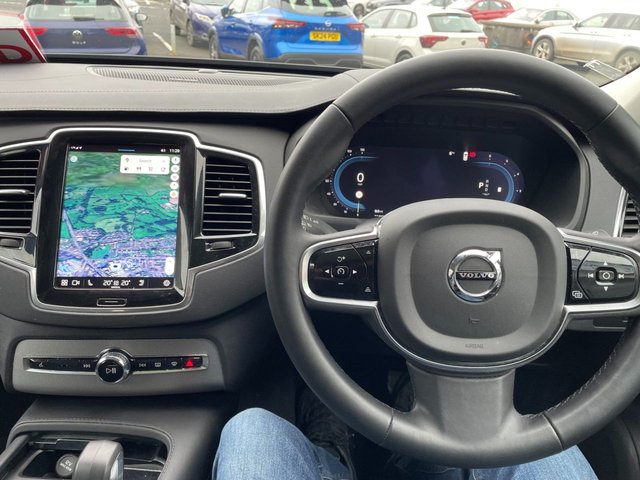 2023 VOLVO XC90 - Photo 3