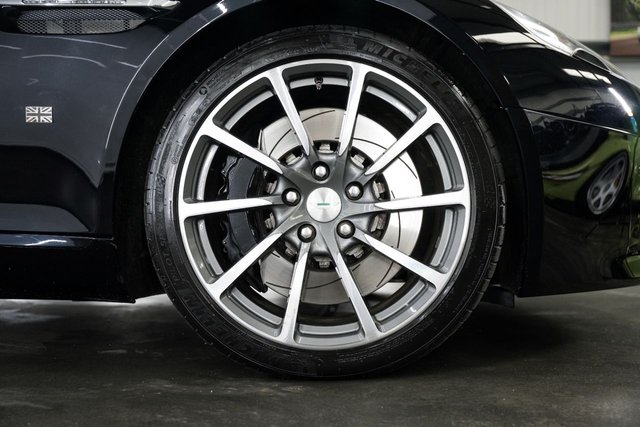 2017 Aston Martin RAPIDE S - Photo 12