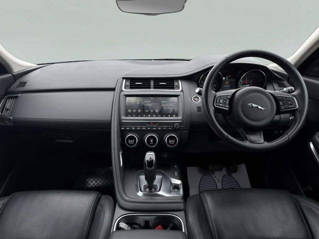 2019 Jaguar E-Pace 2L S 5dr - Photo 11