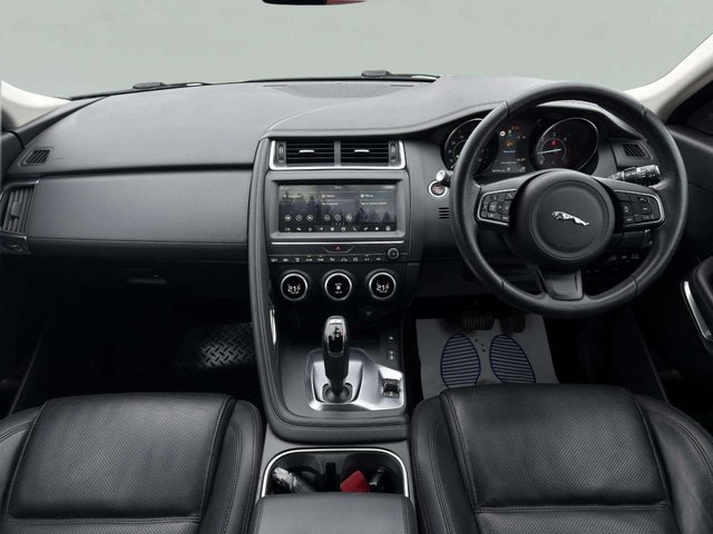 2019 Jaguar E-Pace 2L S 5dr - Photo 12