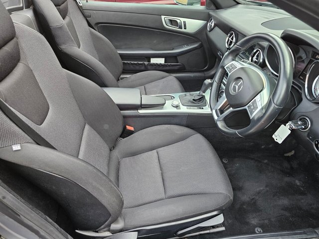 2014 Mercedes-Benz Slk 2.1L null 2dr - Photo 11