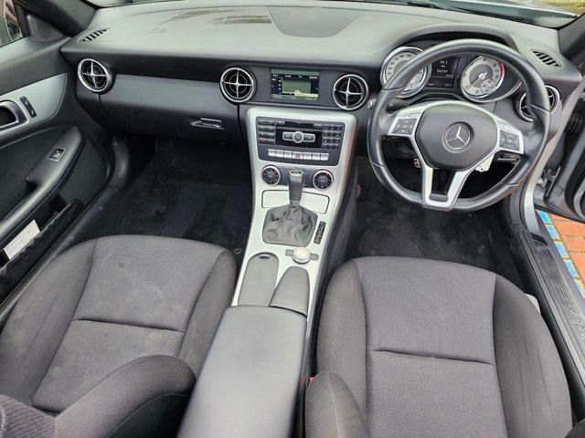 2014 Mercedes-Benz Slk 2.1L null 2dr - Photo 12