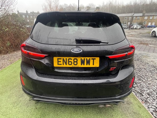 2018 FORD FIESTA - Photo 6