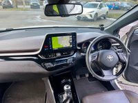 USED 2017 66 TOYOTA C-HR 1.2 VVT-i Excel SUV 5dr Petrol Manual Euro 6 (s/s) (115 ps) Low Mileage ULEZ Complaint CH-R With 1 Former Keeper And Full Service History.