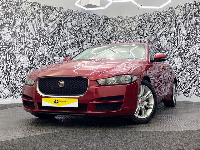 2017 Jaguar Xe 2L Prestige 4dr - Photo 6
