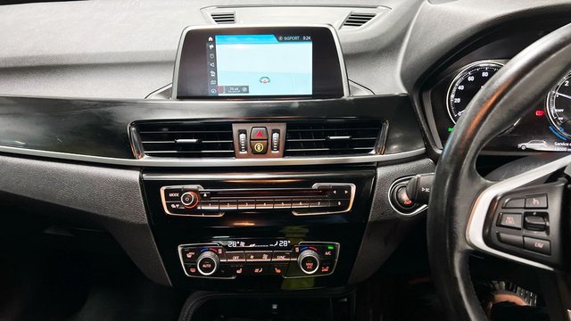 2018 BMW X1 1.5L Xline 5dr - Photo 9