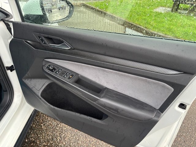 2021 VOLKSWAGEN GOLF - Photo 12