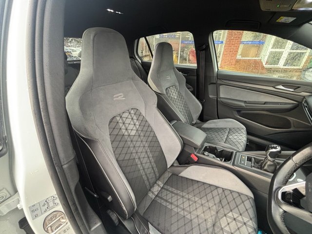 2021 VOLKSWAGEN GOLF - Photo 8