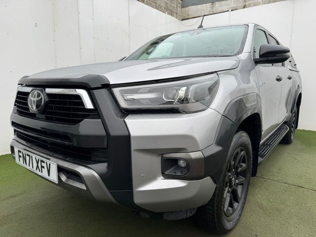 2021 TOYOTA HI-LUX - Photo 9