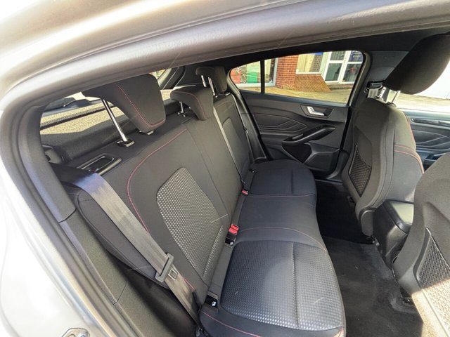 2023 FORD FOCUS - Photo 7