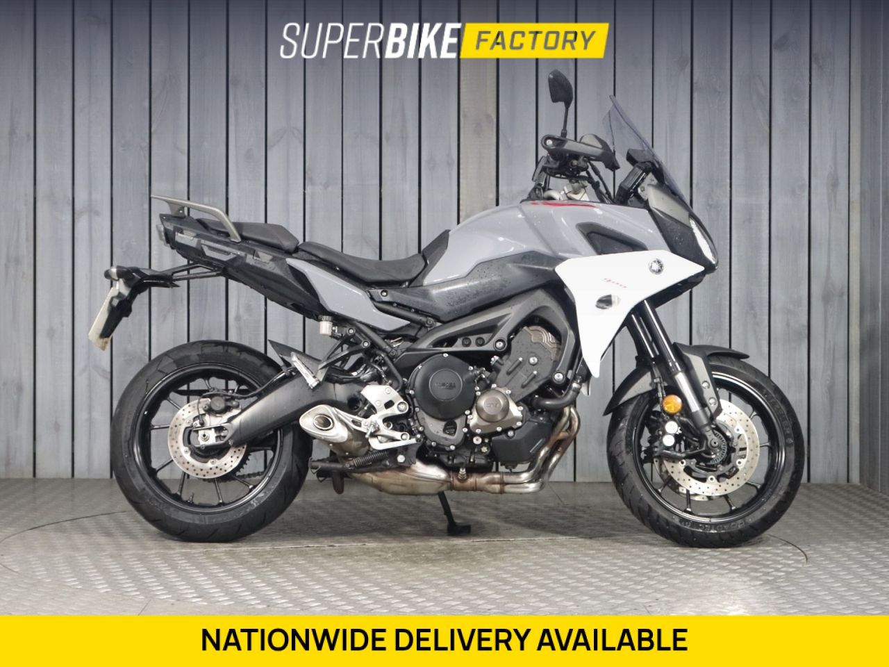 YAMAHA TRACER 900