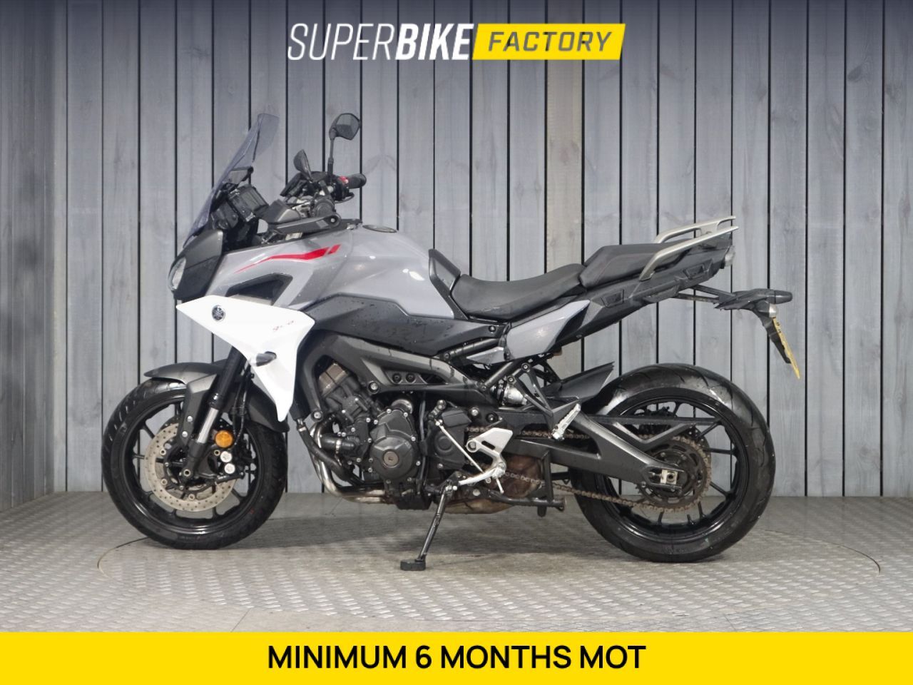 YAMAHA TRACER 900