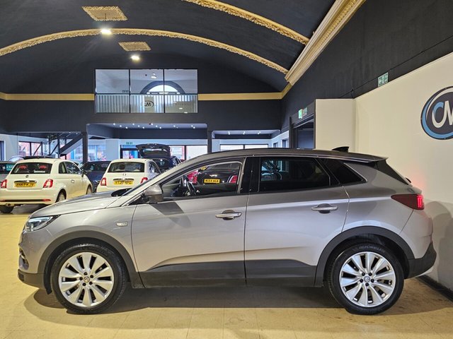 2019 Vauxhall Grandland X 1.2L Elite Nav 5dr - Photo 5